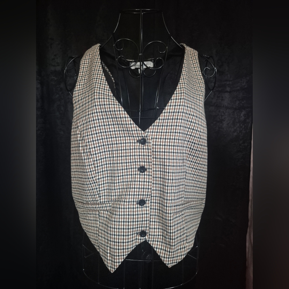 Madden Girl- Size Large: Black, Tan, and White Plaid Vest